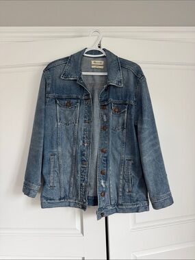 Madewell Vintage Blue Denim Trucker Jacket